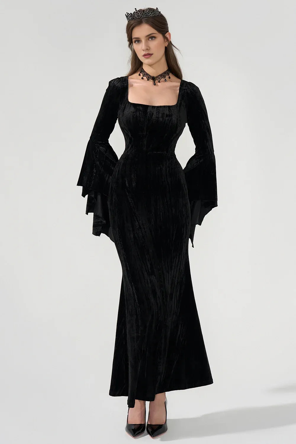 Vestido de fiesta de sirena con escote cuadrado y mangas acampanadas de terciopelo hasta el suelo